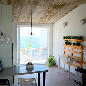  Apartamento Durmiendo Sobre El Mar, Vivienda Riscos